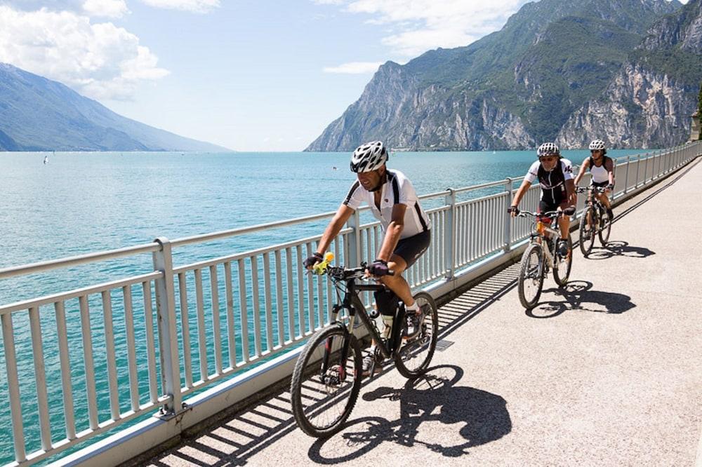 Hi Hotels Riva Del Garda Eksteriør bilde