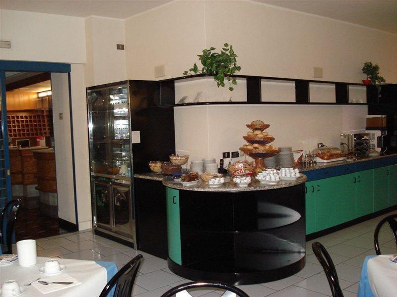 Hi Hotels Riva Del Garda Eksteriør bilde