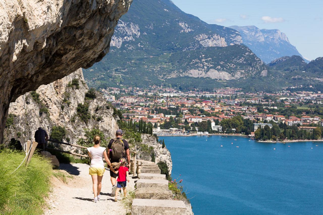 Hi Hotels Riva Del Garda Eksteriør bilde